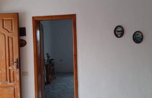 Tirana House | Cozy Private Home & Hotel: Perfect for Family Getaways