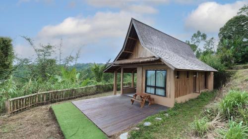 Penebel Cabin | Family-Friendly Private Home for Memorable Getaways