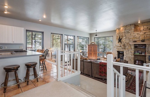 Columbine Lake House | Idyllic Lake Purgatory Home with Spectacular Views