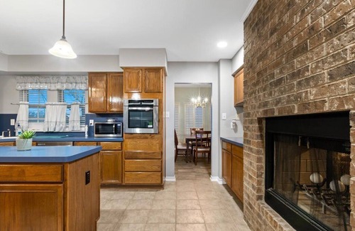 Anna House | Private Home on 14 Acres
