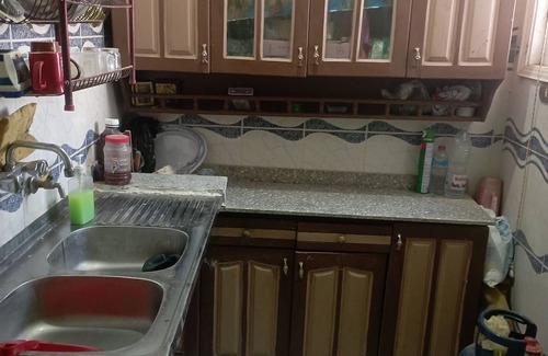 Tamiyah House | Cozy 2-Floor Home with Kitchen and Pet-Friendly Perks