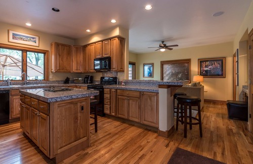 Edwards House | Relaxation Awaits: Hot Tub & Fire Table Overlooking Eagle River