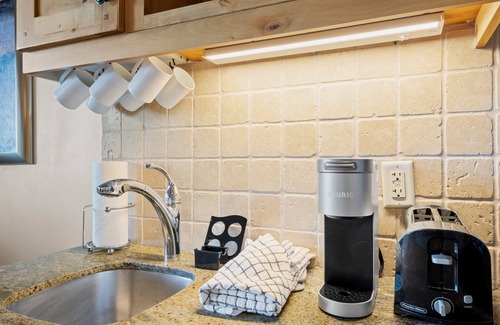 Kimball Junction Condo | Private Hot Tub w/a View | Balcony, Fireplace + Laundry | Walkable Location
