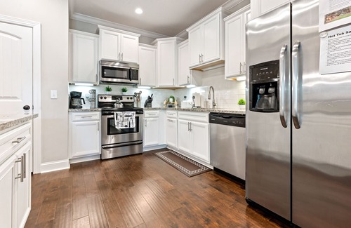 Epworth Acres House | Pet-Friendly Retreat with Hot Tub, Steps from the Beach