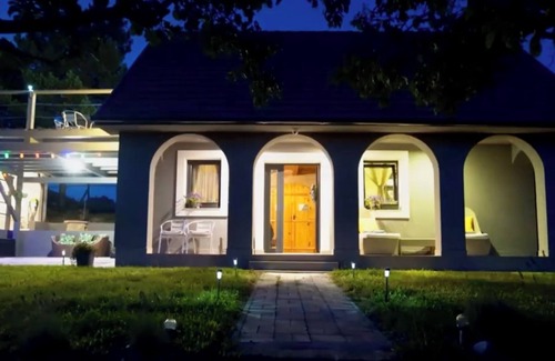 Koroshegy Cottage | Private House close to lake Balaton at the vineyard- - Völgyhíd Village