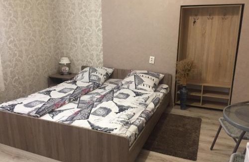 Berehove Apartment | Family-Friendly Private House with Exceptional Guest Ratings