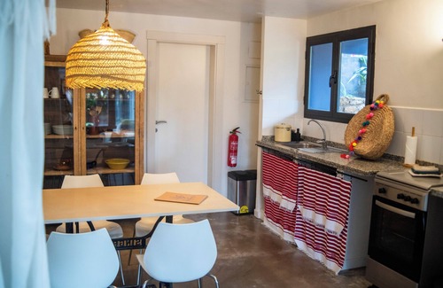 Sagra House | Inviting 3-Bedroom House Surrounded by Botanical Gardens