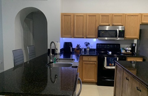 Lakeside Estates House | Private House with Pool: Guest Rated 9.6 in Kissimmee