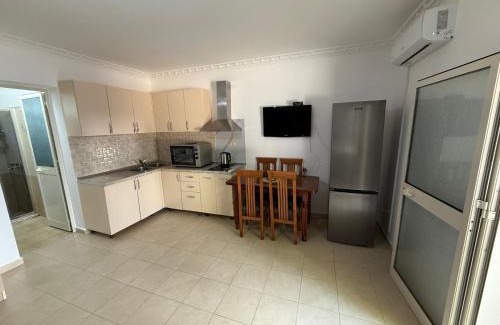 Velipoje Apartment | Beachfront Enea House: Rated 9.4/10 with Ocean Views