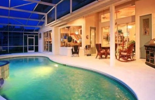 Ocoee Apartment | Inviting In-Law Suite with Lake View in Gated Community