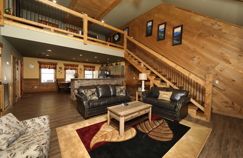 Gatlinburg Cabin | Indulge in a Private Indoor Pool & Exciting Daily Attractions