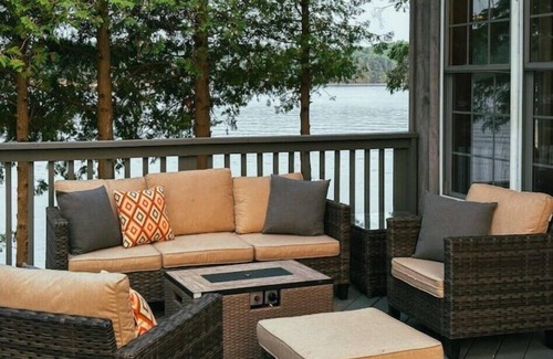 The Archipelago House | Discover a Private Island Retreat in Georgian Bay, Parry Sound