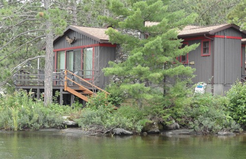 Cook Cabin | Unique Island Retreat on Lake Vermilion with Spa & Pool