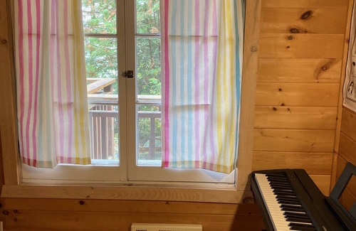 Rosseau Cottage | Private Island Retreat on Lake Rosseau with Unique Cottages