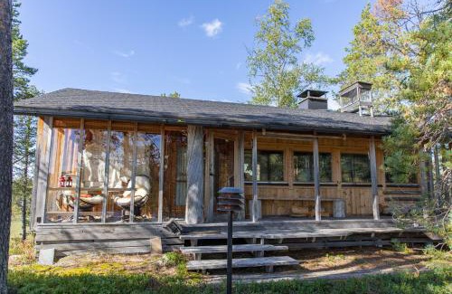 Inari House | Unforgettable Stay at VESI - The White Blue Wilderness Lodge