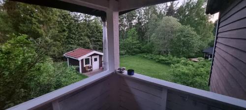 Bro Villa | Serene Private Lake Cabin with Ocean Views & Pet-Friendly