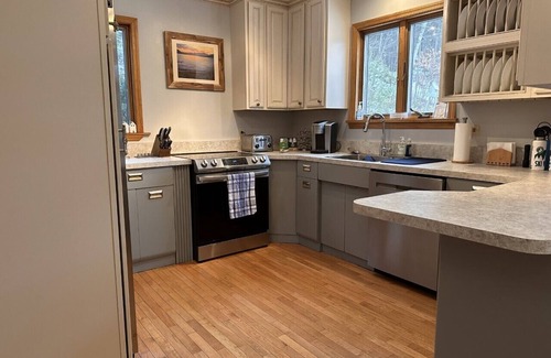Town of Putnam House | Lake George Waterfront Home with Spectacular Views & Pool
