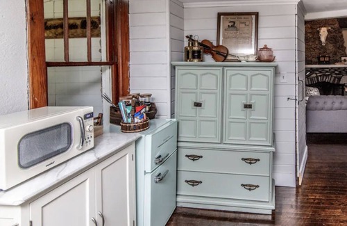 Osage Beach Cabin | Idyllic Lakefront Cabin with Dock and Amazing Views
