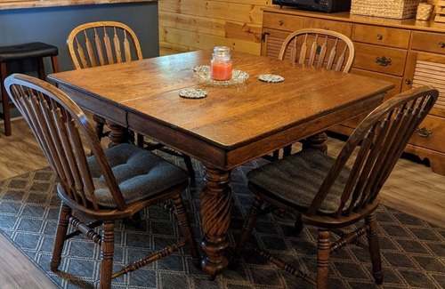Kincheloe Cabin | Lakefront Cabin Retreat on Scenic Munuscong Bay - 10/10 Rating