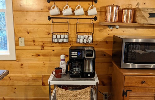 Kincheloe Cabin | Lakefront Cabin Retreat on Scenic Munuscong Bay - 10/10 Rating