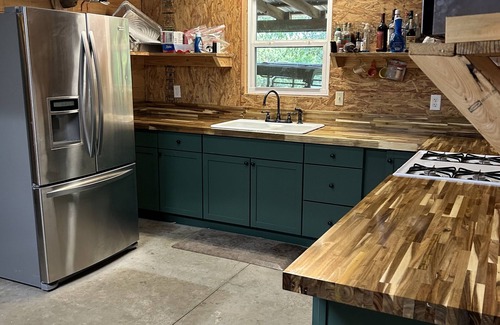 Forest Home Cabin | Idyllic Private Lodge on 80 Acres with Family-Friendly Amenities