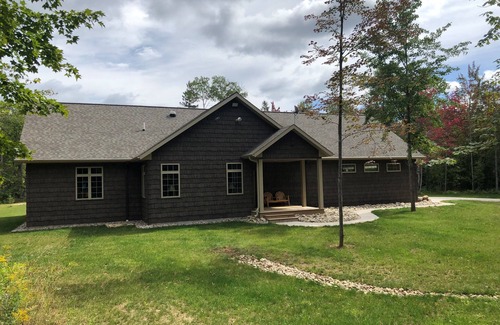 Arnold House | Discover a Private Lodge on 150 Acres in the UP