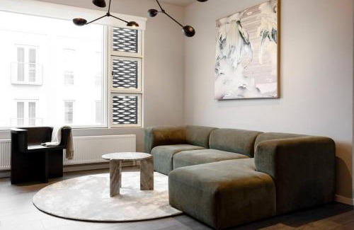 Downtown Apartment | Elegant 2BR City Center Retreat with Free Parking & High Ratings