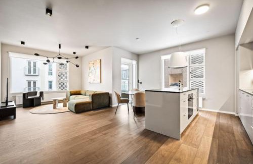 Downtown Apartment | Elegant 2BR City Center Retreat with Free Parking & High Ratings