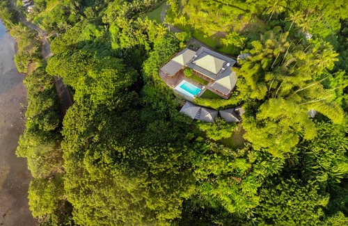 Savusavu Villa | Exclusive Villa Resort: Pool & Oceanfront on 8 Acres