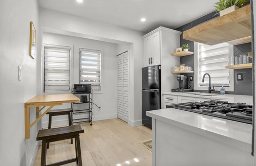 Allen Park House | Exceptional Private Tiny Home with Pet-Friendly Amenities