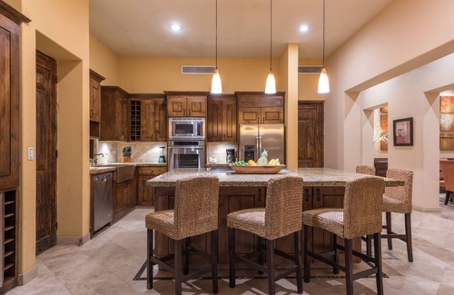 Pedregal Villa | Exclusive Villa in Pedregal with Ocean Views & Chef Service