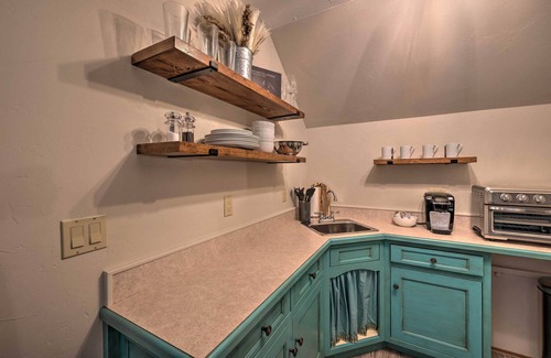 McCall Apartment | Scenic McCall Apartment with Mountain View & Spa Amenities