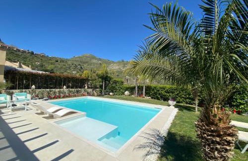 Taormina Villa | Exclusive Villa Mastrissa with Two Inviting Pools