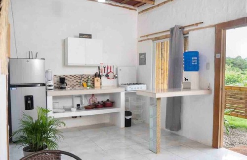 Montanita House | Relaxing 1BD Bungalow with Spa and Pet-Friendly Perks