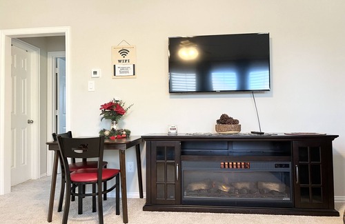 College Park Apartment | Private Gated Retreat: 2BR with Spa and Free Parking