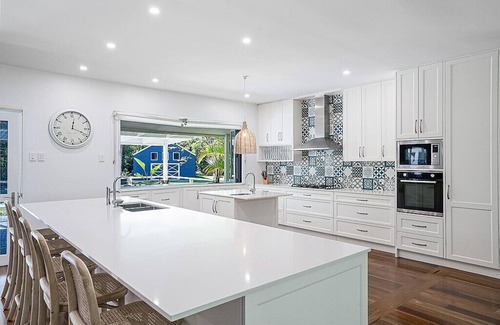 South Golden Beach House | Idyllic Private Oasis Dream Beach House with Ocean Views