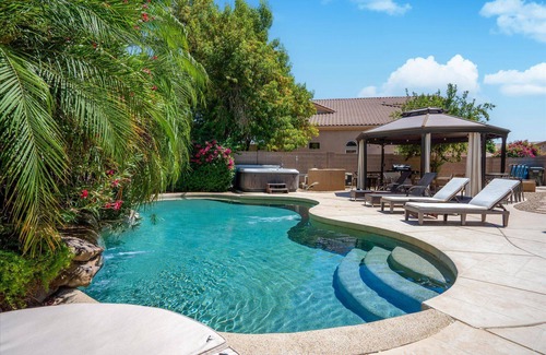 Arabian Views House | Relaxing Private Oasis with Pool, Spa, and Game Room