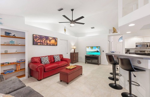 Sebastian Highlands House | Private Oasis! Heated Pool, Lanai with Poolside Bathroom, Grill, Mins to Beach!