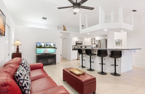Sebastian Highlands House | Private Oasis! Heated Pool, Lanai with Poolside Bathroom, Grill, Mins to Beach!
