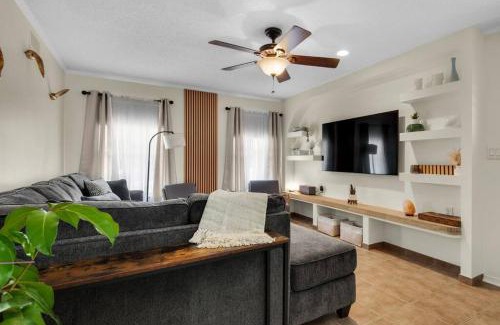 Northeast Pensacola House | Serene Oasis with Pool Near Downtown & Beach - 4-Star Stay