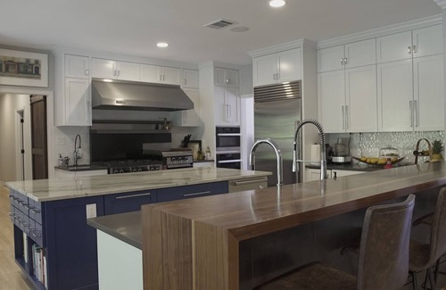 Tarrytown House | Exclusive Private Oasis with Ocean View & Spa Amenities