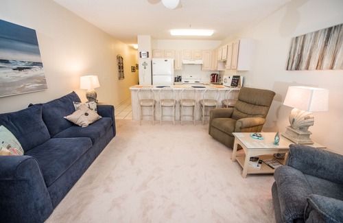 Ocean Isle Beach Condo | Oceanfront Windjammer Condo with Spectacular Views