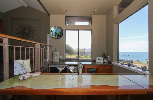 Timber Cove House | Seaside Escape: Private Oceanfront Views at Timber Cove