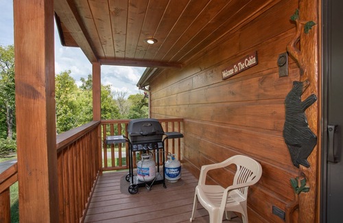 Sevierville Cabin | Relaxing Retreat: Private Lodge on Douglas Lake Awaits