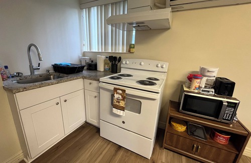 Cottonwood Heights House | Cozy Retreat with Kitchen, Breakfast & 9.2/10 Guest Rating