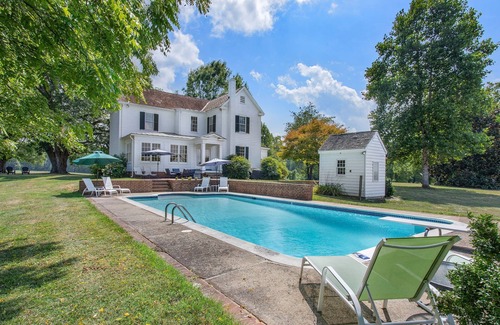 Goochland House | Historic 1870 Home with Pool & Lake Views - Guest Rated 10/10