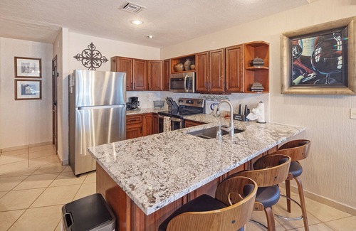 Puerto Penasco Condo | Perfect Beach Access with Private Patio & Pools for Families