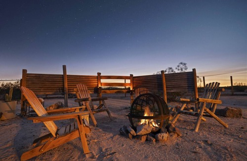 Joshua Tree Apartment | Serene Cabin Retreat in North Joshua Tree, Pet Friendly
