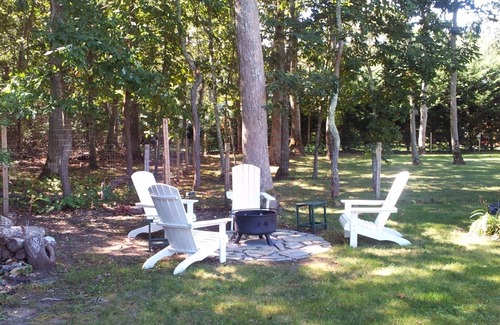 Town of Southold Town House | Exclusive Pebble Beach Retreat with Tennis & Golf Access