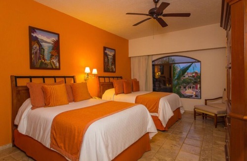 Pedregal Hotel | Exclusive Penthouse Retreat with Pool & Spa in Cabo